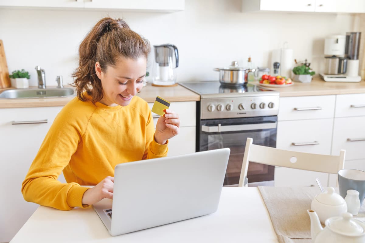 The Benefits of Online Refills: Convenience at Your Fingertips